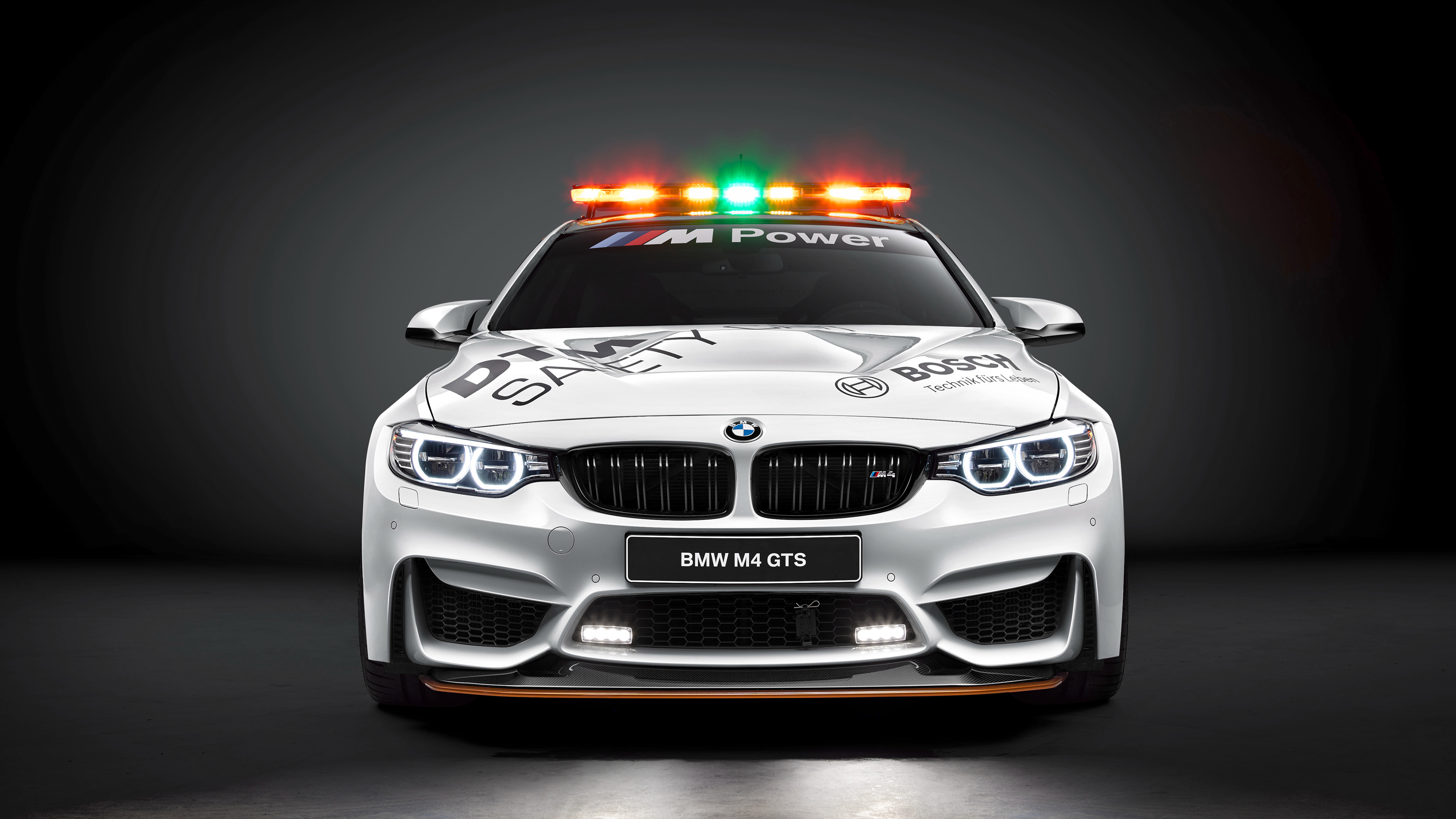 Bmw rasmlari. BMW m4 GTS Safety car. Обои БМВ. Машина BMW xold. Крутые обои БМВ для 16 лет.